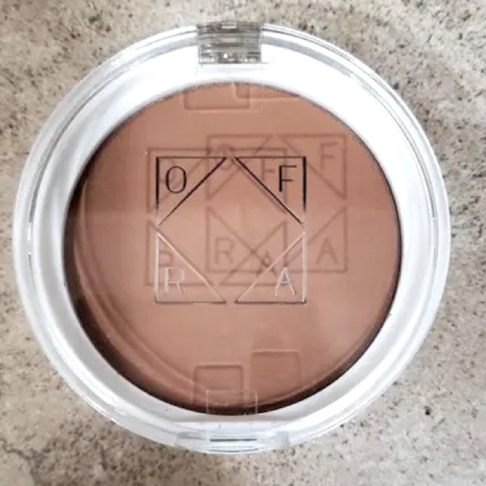 Ofra Cosmetics Versatile Matte Bronzer